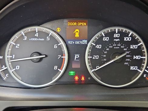 Used 2018 Acura RDX w/ Technology Package FWD image 13