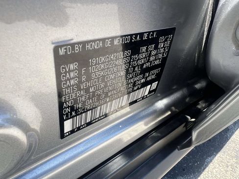 Used 2023 Honda HR-V LX image 17