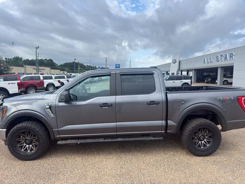 Used 2023 Ford F150 XLT w/ Trailer Tow Package AWD/4WD image 2