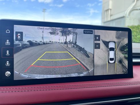 Used 2023 Genesis G70 3.3T w/ Sport Prestige Package image 17