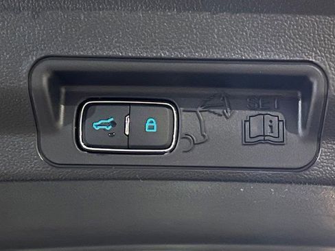 New 2026 Ford Explorer Active w/ Active Comfort Package image 38