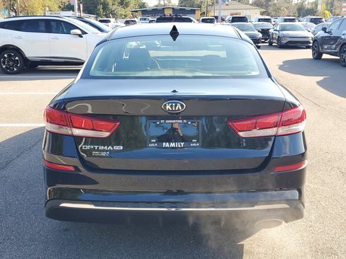 Certified 2020 Kia Optima LX image 5