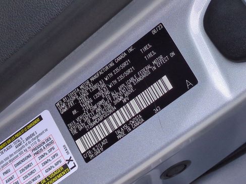 Used 2023 Lexus RX 350 AWD w/ Accessory Package image 37