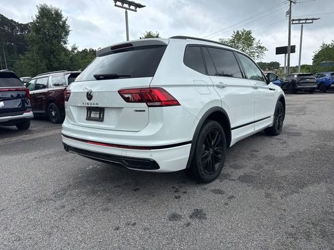 Used 2022 Volkswagen Tiguan SE R-Line AWD/4WD image 5