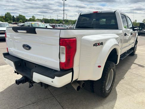 Used 2018 Ford F350 XLT w/ XLT Value Package AWD/4WD image 5