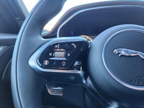 New 2026 Jaguar F-PACE R-Dynamic S image 31