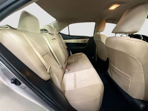 Used 2015 Toyota Corolla LE FWD image 25