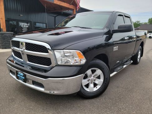 Used 2015 RAM 1500 Classic SLT RWD image 1