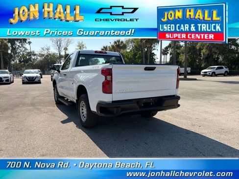 Used 2025 Chevrolet Silverado 1500 W/T w/ Trailering Package image 8