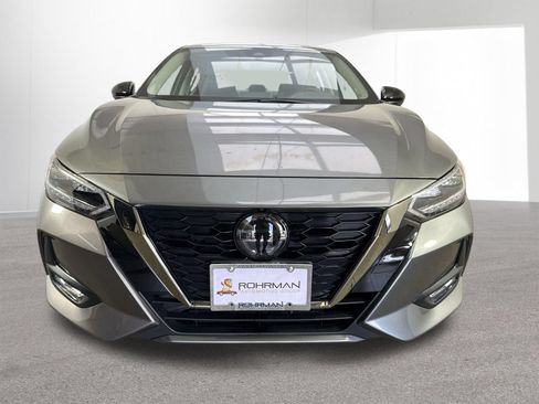 Used 2023 Nissan Sentra SR w/ SR Premium Package FWD image 27