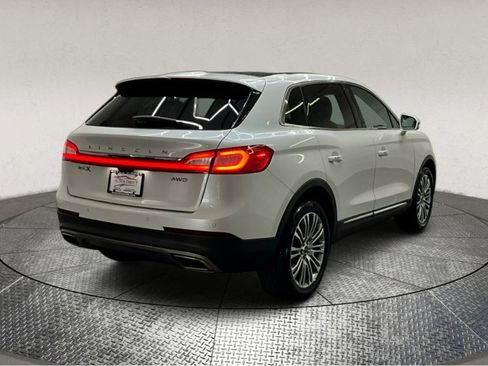 Used 2018 Lincoln MKX Reserve w/ Lincoln MKX Climate Package image 8