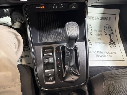 Used 2025 Honda CR-V EX image 30