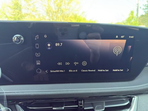 New 2026 Buick Envista Sport Touring image 11