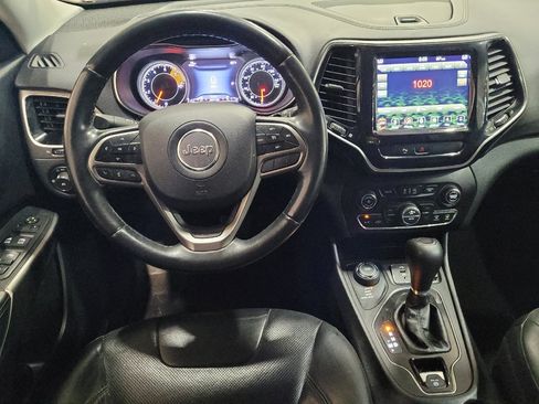 Used 2019 Jeep Cherokee Limited AWD/4WD image 22