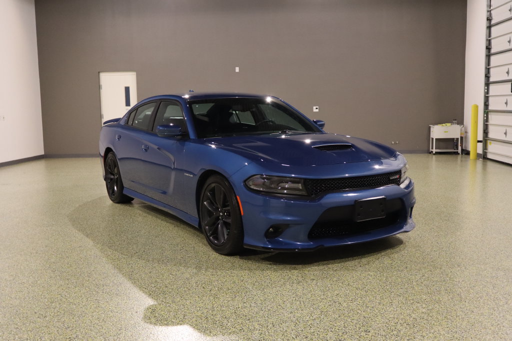 Used 2020 Dodge Charger R/T w/ Plus Group RWD image 1