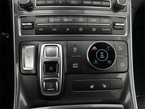 Used 2023 Hyundai Santa Fe SEL image 34