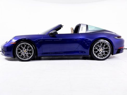 Used 2024 Porsche 911 Targa 4S image 2