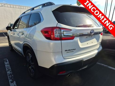 Used 2023 Subaru Ascent Touring image 2