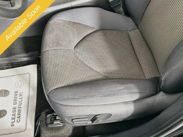 Used 2023 Toyota Highlander LE AWD/4WD image 18