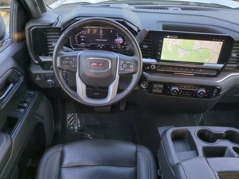 Used 2025 GMC Sierra 1500 SLT RWD image 16