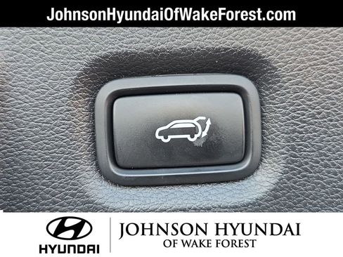 Certified 2023 Hyundai Santa Fe SEL image 21
