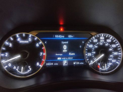 Used 2024 Nissan Sentra SV image 23