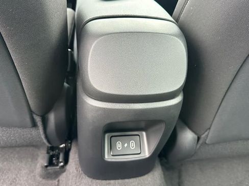 New 2026 Hyundai Elantra Sport FWD image 10