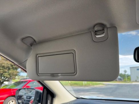 Certified 2024 Nissan Murano SV FWD image 25