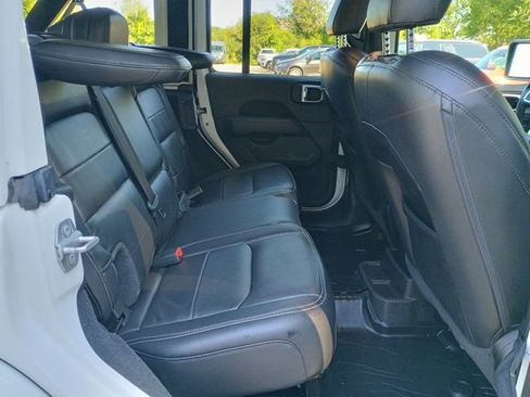 Used 2022 Jeep Wrangler Unlimited Sahara w/ LED Lighting Group image 18