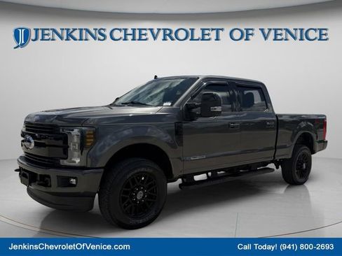 Used 2019 Ford F250 Lariat w/ Lariat Ultimate Package AWD/4WD image 11
