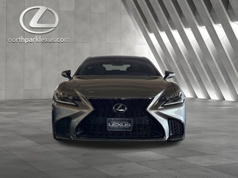 Used 2018 Lexus LS 500 F Sport w/ Accessory Package (Z2) image 7