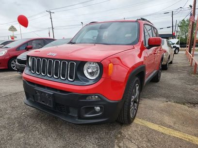 Used 2018 Jeep Renegade Latitude w/ UConnect 8.4 Nav Group