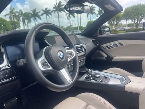 Used 2019 BMW Z4 sDrive30i w/ M Sport Package RWD image 25