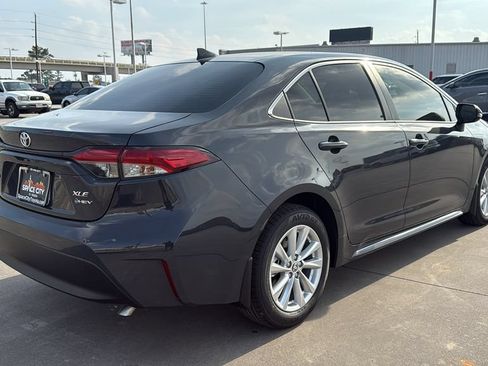 Used 2026 Toyota Corolla XLE FWD image 7
