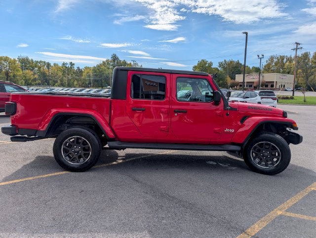 Used 2020 Jeep Gladiator Overland AWD/4WD image 4