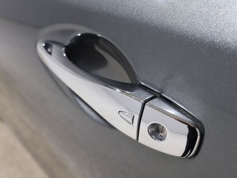 Used 2017 Nissan Altima 2.5 SL w/ 2.5 Technology Package image 10