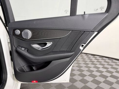 Used 2015 Mercedes-Benz C 300 Sedan image 39