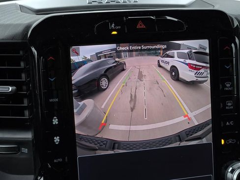 New 2026 RAM 1500 2WD Crew Cab image 18