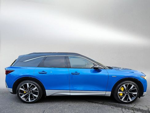 Used 2024 Acura ZDX Type S image 2