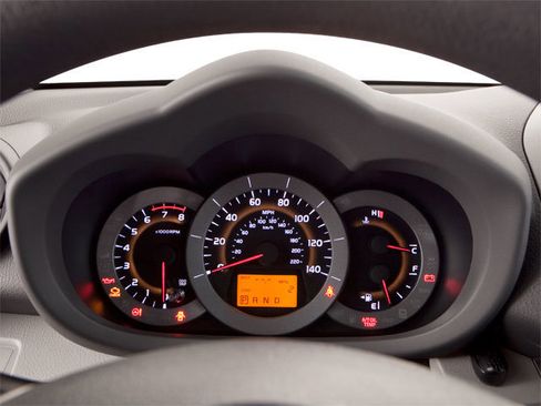 Used 2010 Toyota RAV4 Limited FWD image 14
