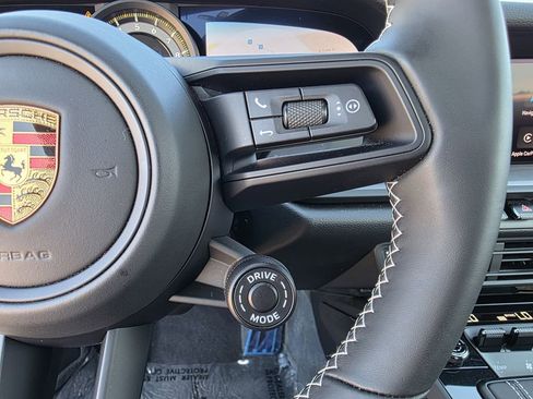 Used 2022 Porsche 911 GT3 image 35