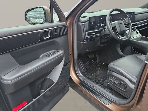 Used 2024 Hyundai Santa Fe Calligraphy AWD/4WD image 16