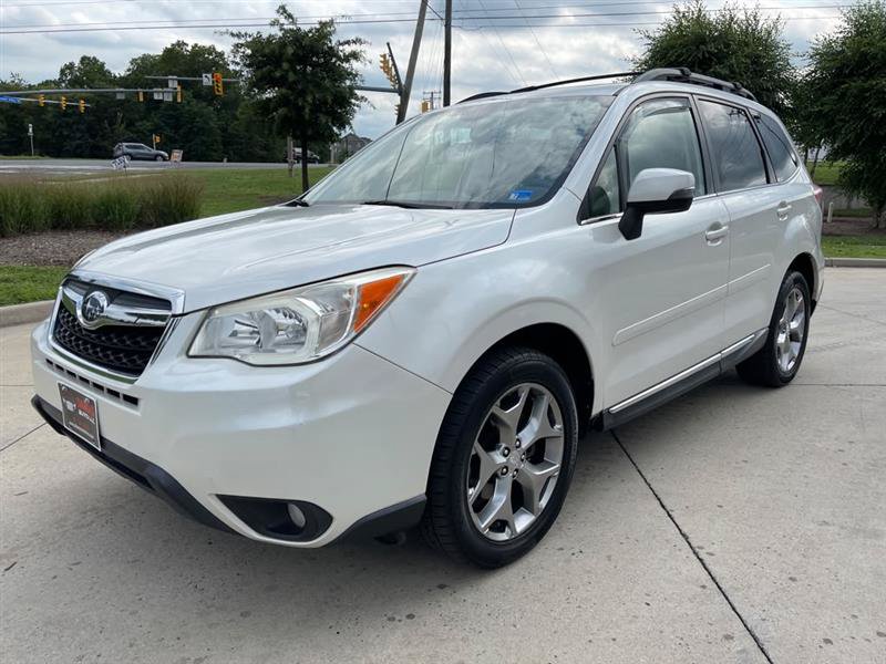 Used 2015 Subaru Forester 2.5i Touring w/ Eyesight & Navigation System AWD/4WD image 2