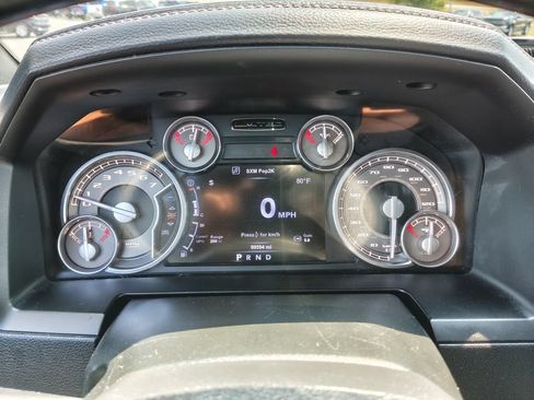 Used 2018 RAM 1500 Limited AWD/4WD image 28