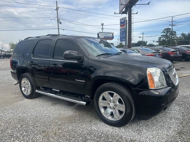 Used 2014 GMC Yukon SLT w/ SLT-2 Equipment Package RWD image 5