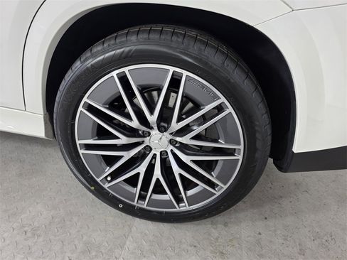 Certified 2024 Mercedes-Benz GLE 53 AMG GLE 53 AMGﾮ image 17