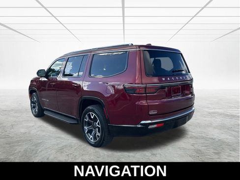 Used 2023 Jeep Wagoneer Series III w/ Preferred Equipment Group image 7