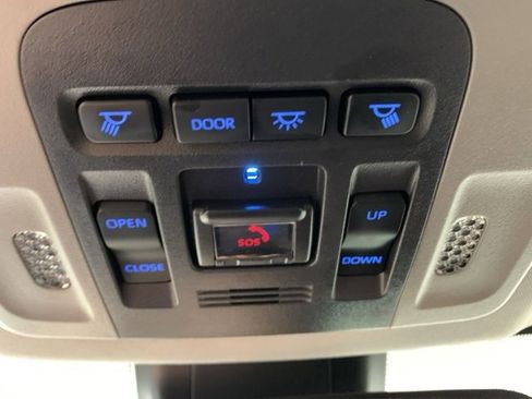 Used 2023 Toyota Camry XSE image 23