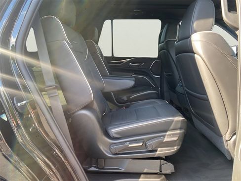 Used 2021 Cadillac Escalade Sport image 21