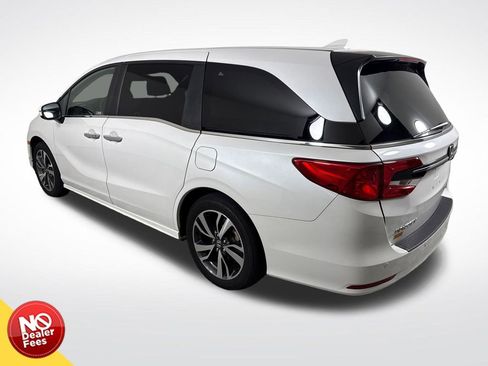 Used 2024 Honda Odyssey Touring image 5